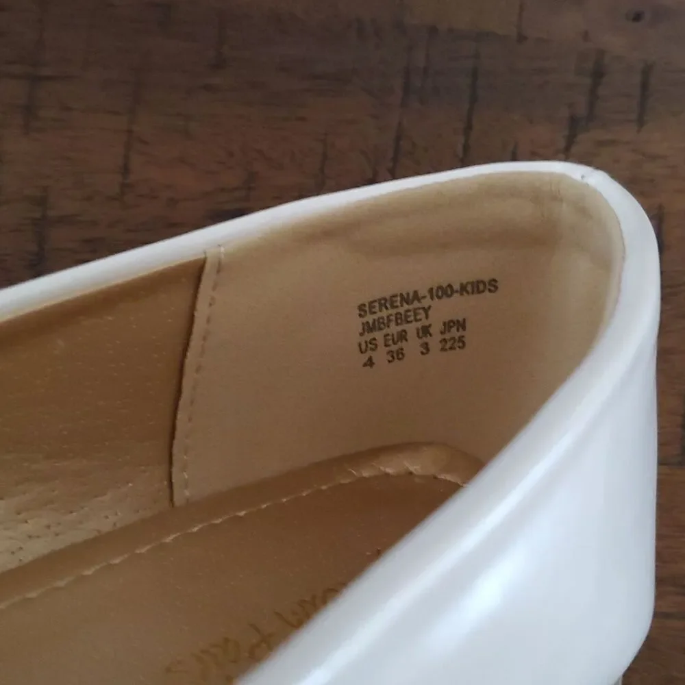 Dream Pairs Girl's Mary Jane Patent White Dress Shoes Special Occasions - Size 4